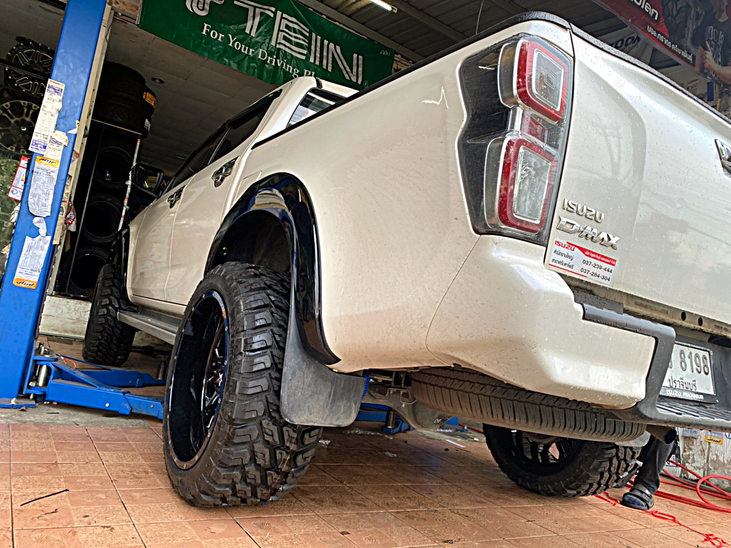 D-MAX ทรงเมกา มาไกลจากปราจีนบุรี