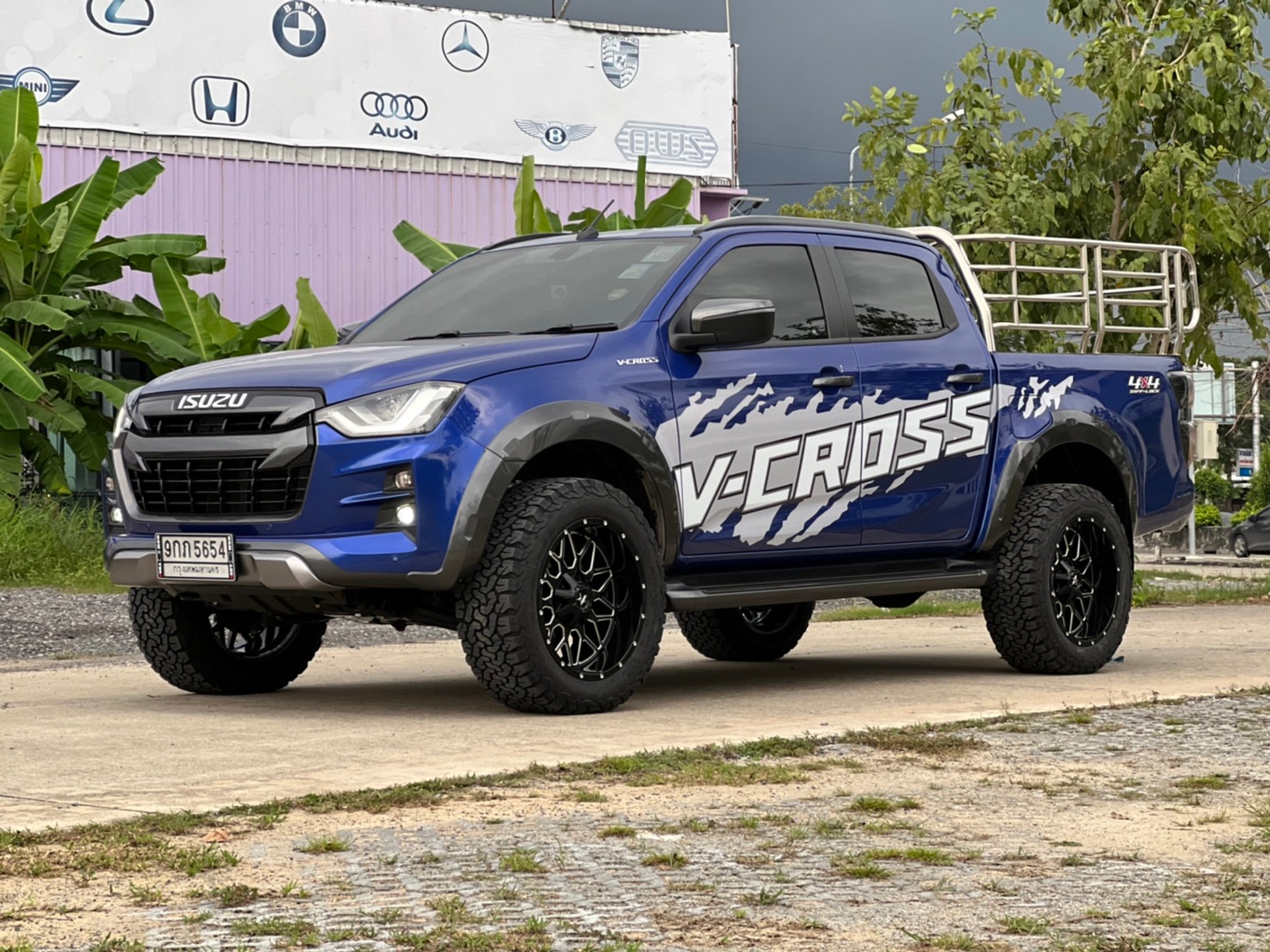 D-MAX ทรงเมกา ขอบ20