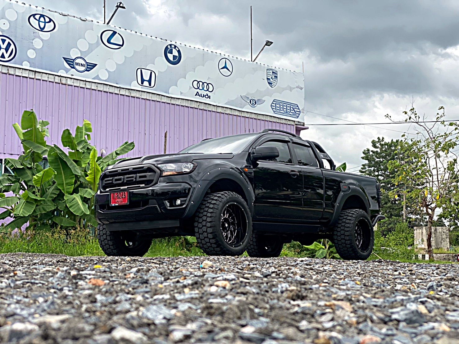 FORD ทรงเมกา ล้อเทพลึกสุดตาราง