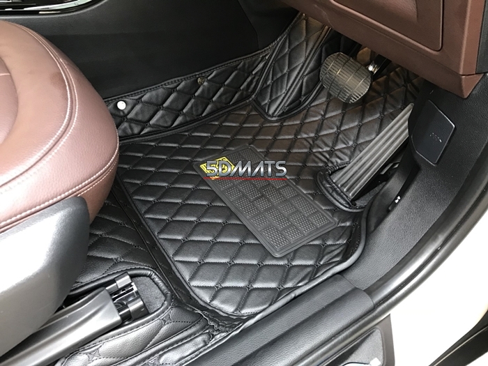 พรมปูพื้นรถยนต์ 6D หนาพิเศษ BMW X1 F48 หนังสีดำล้วน+แผ่นปูท้าย+ปิดเบาะหลัง 7ชิ้น เต็มคัน