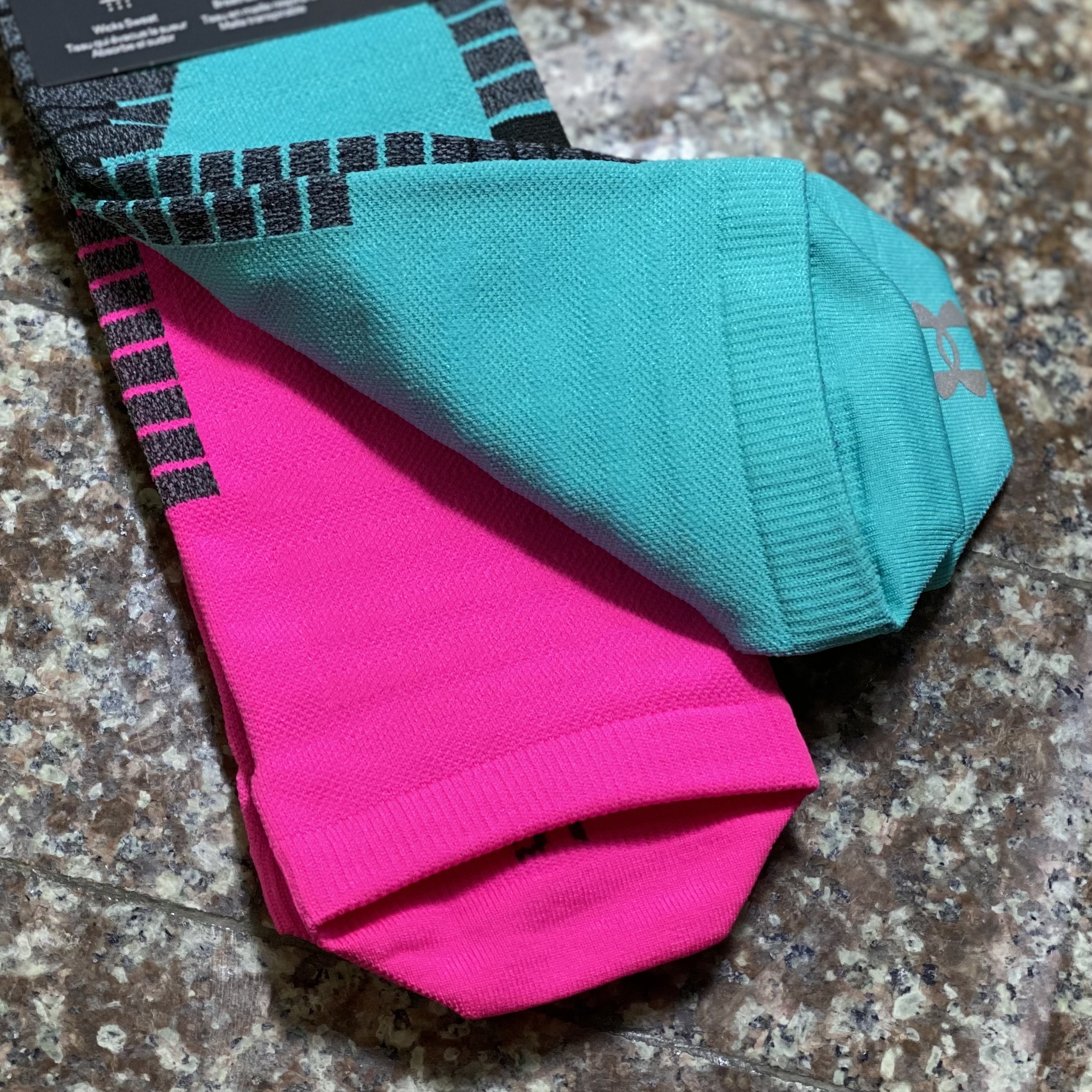 ถุงเท้าวิ่ง Under Armour NS Tab Running Socks #แพคคู่ (LG)