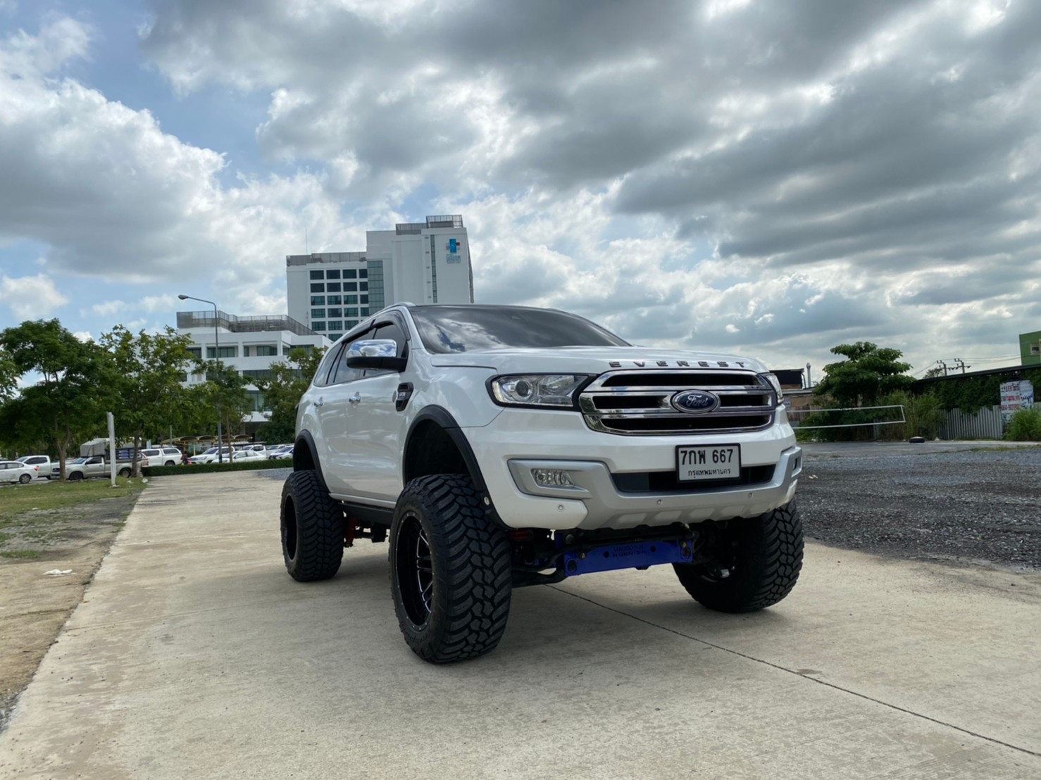FORD EVEREST ยก6นิ้ว จัด FULLSET ที่ STEP9