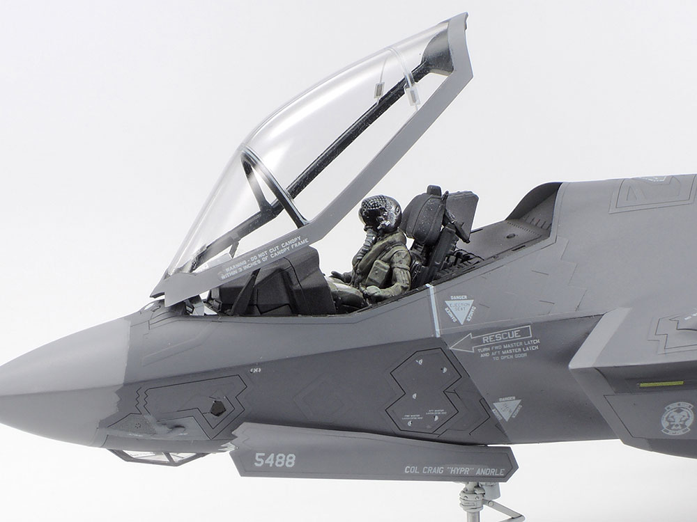 1/72 SCALE LOCKHEED MARTIN(R) F-35(R)A LIGHTNING Ⅱ(R)