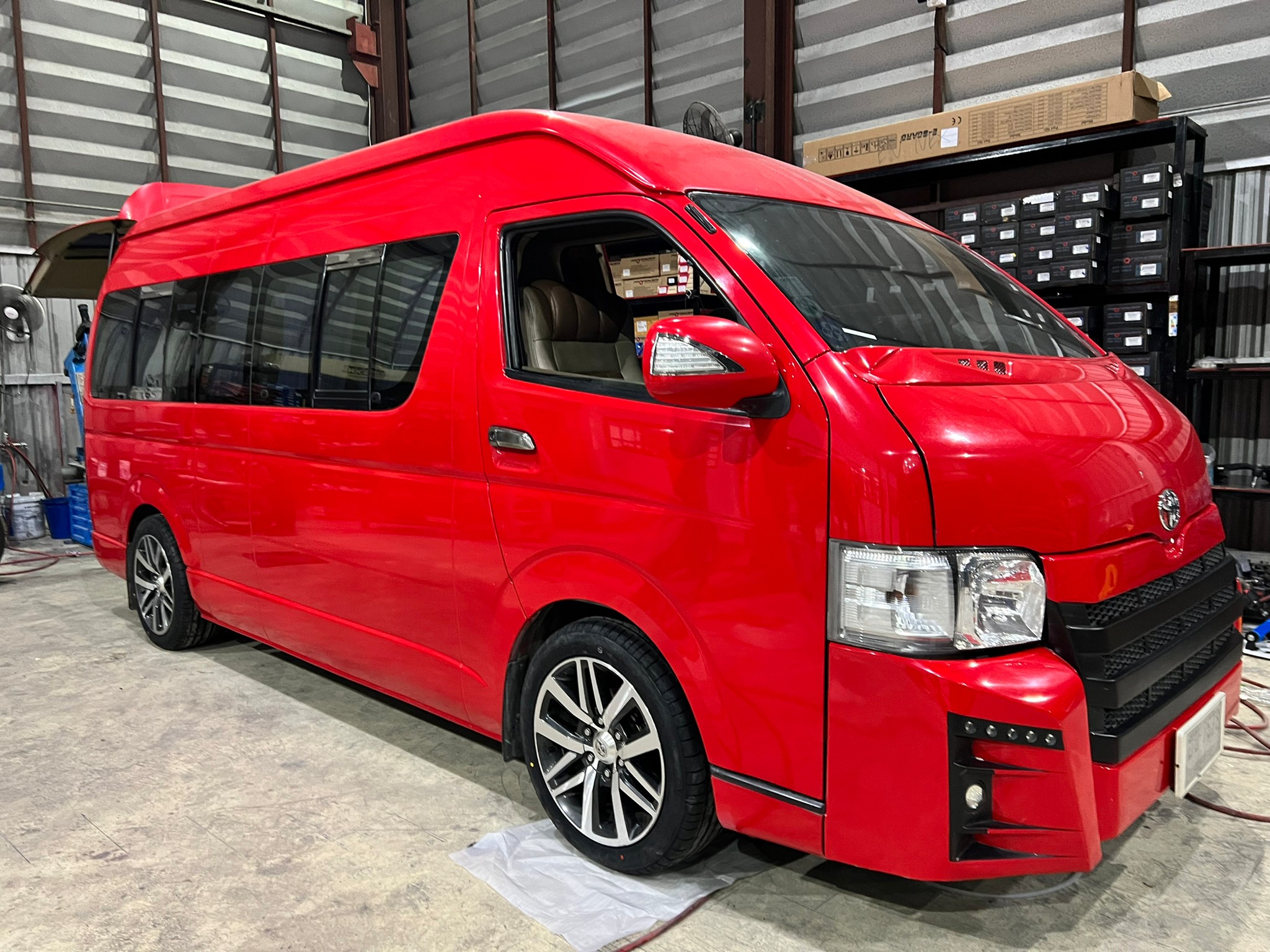 รองเท้าคู่ใหม่ของพี่แดง! OTANI 245/45-18 KC2000