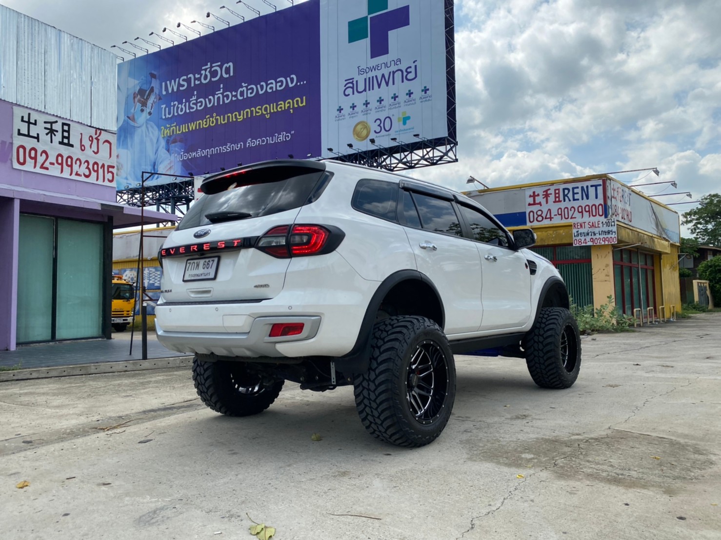 FORD EVEREST ยก6นิ้ว จัด FULLSET ที่ STEP9