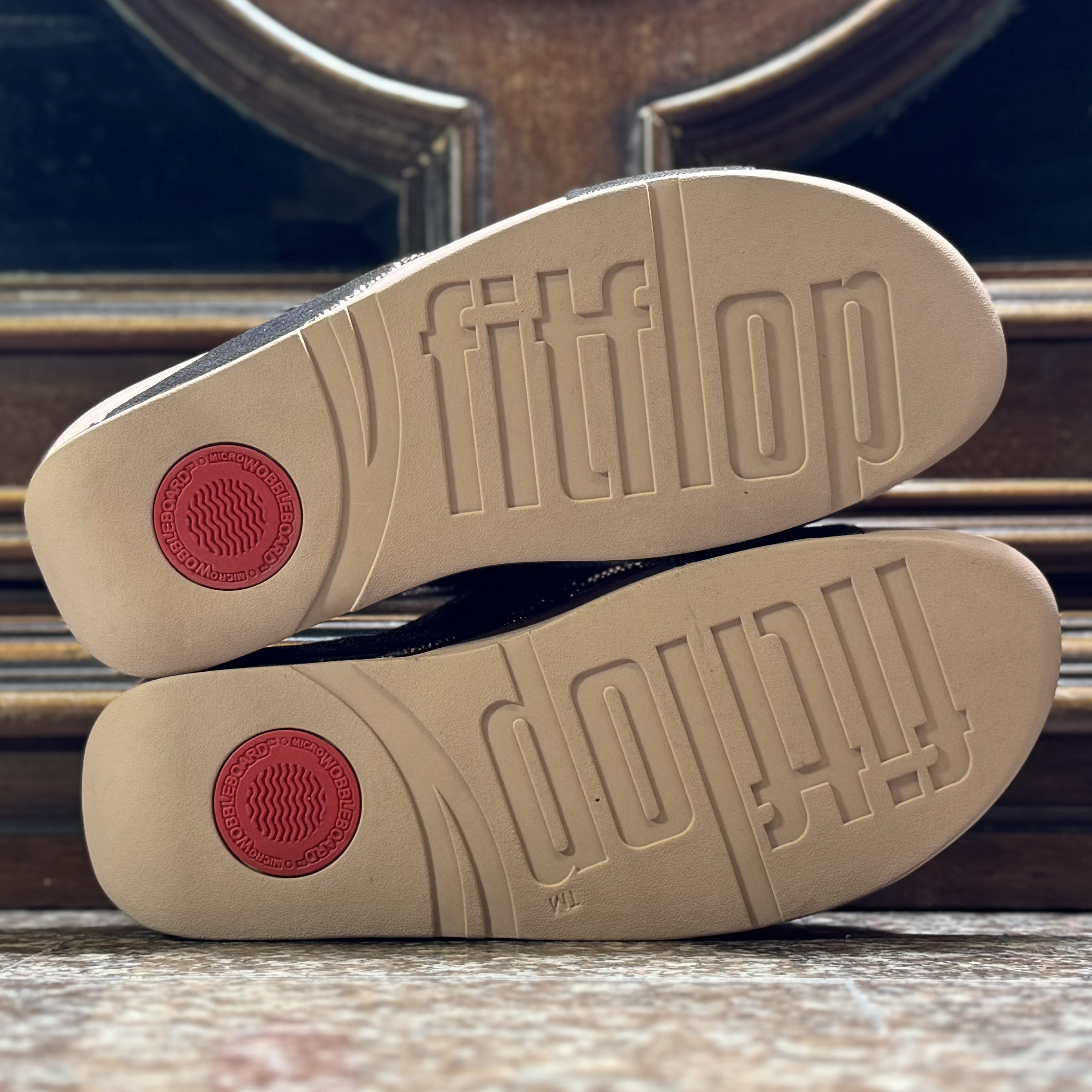 รองเท้า FitFlop Lulu Lustra Cross Women Sandals ‘RoseGold’ (W6/8/9US)