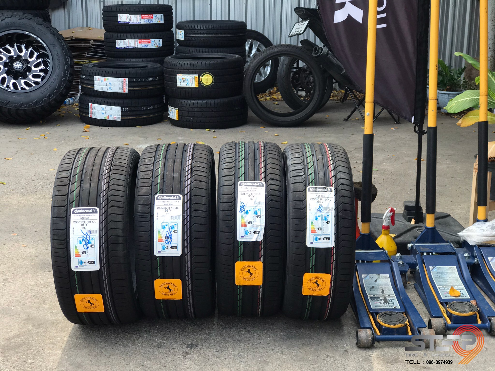 CONTINENTAL CONTACT5 SSR 225/40-19 ยาง RUNFLAT ราคาพิเศษ ที่ STEP9