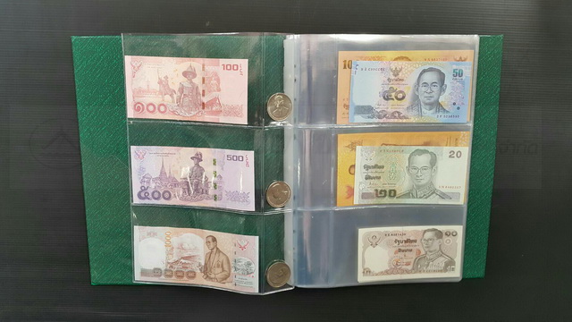 แฟ้มสะสมเหรียญ และธนบัตร