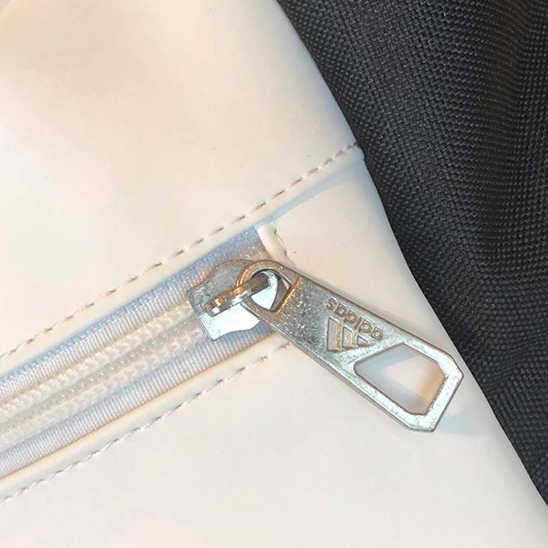 กระเป๋าสะพายเป้ใบใหญ่ สไตล์ sport