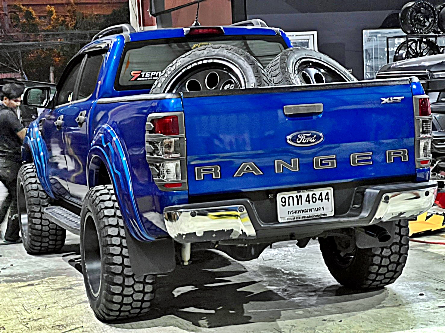 FORD_ทรงเมกา ที่ STEP9