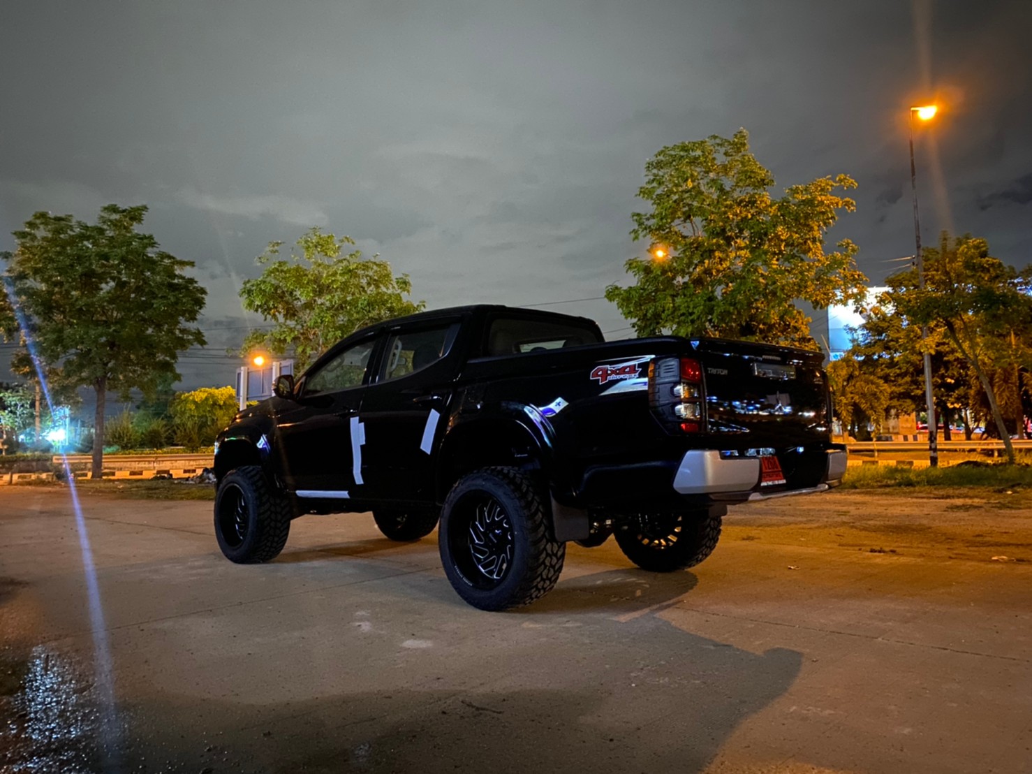 TRITON 4X4 จัดทรงเมกา