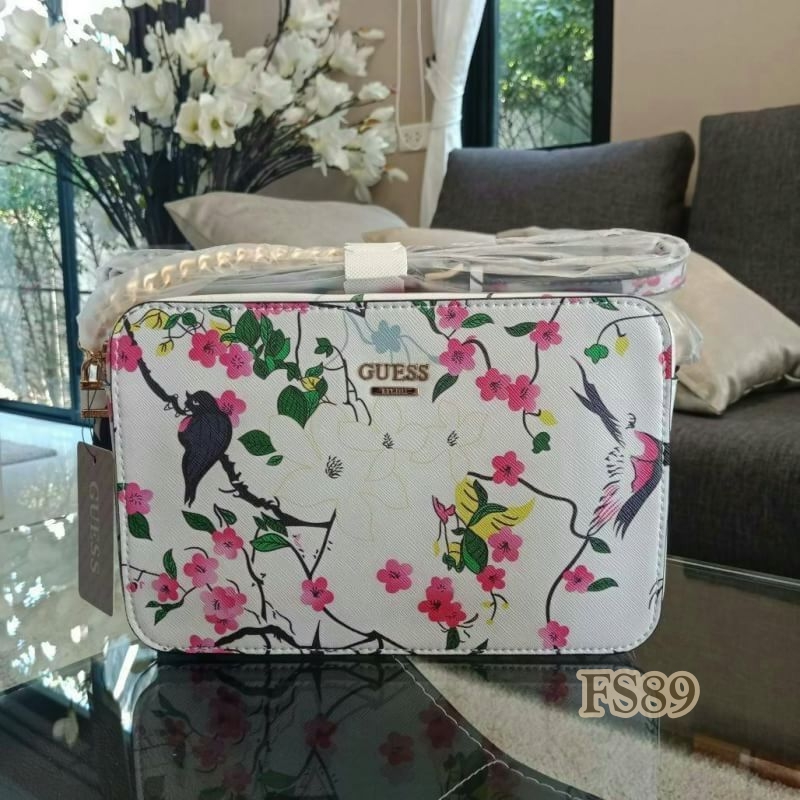 กระเป๋า Guess Mini ลายดอก
