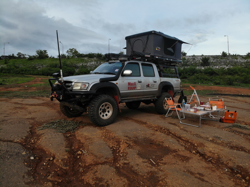 HAWK EYE PLUS 1.2 - MaxX Equip เต็นท์หลังคารถ ประเภท หลังคาแข็ง