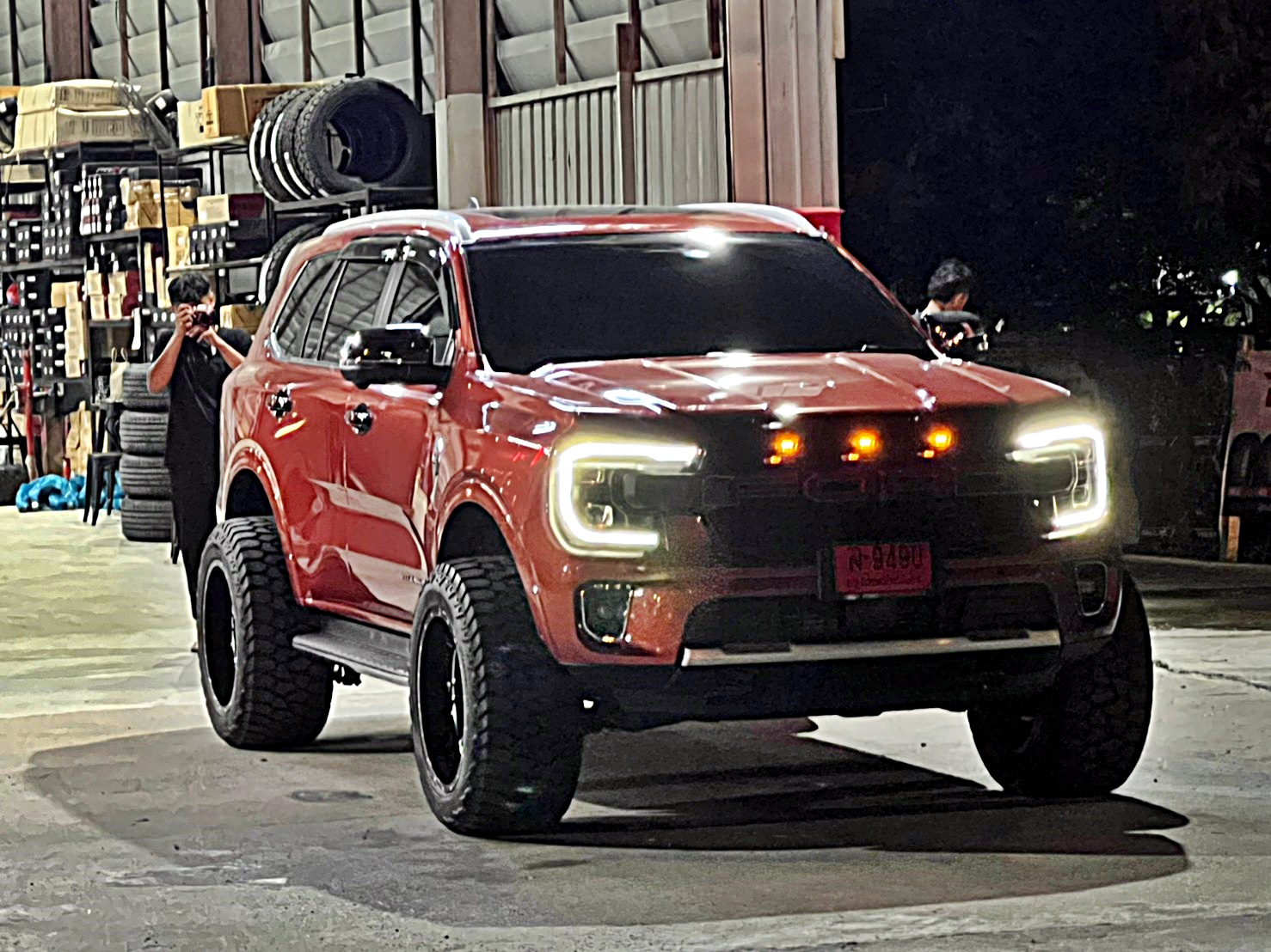 #FORD-EVEREST_NEXTGEN จองคิวมาจากสระแก้ว ทำทรงเมกาที่ STEP9