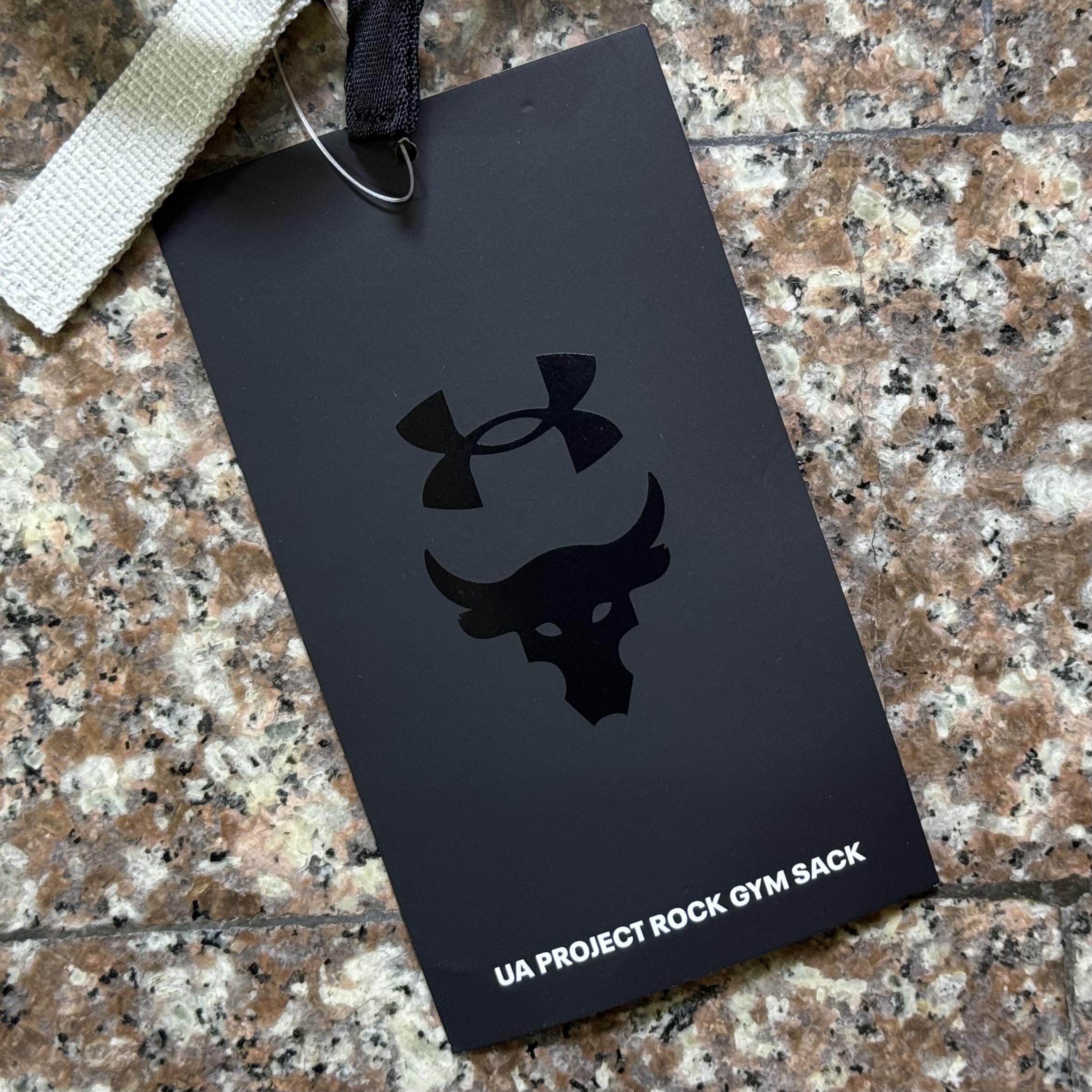 กระเป๋า Under Armour Project Rock Gym Sack ‘BLACK’ (19L)