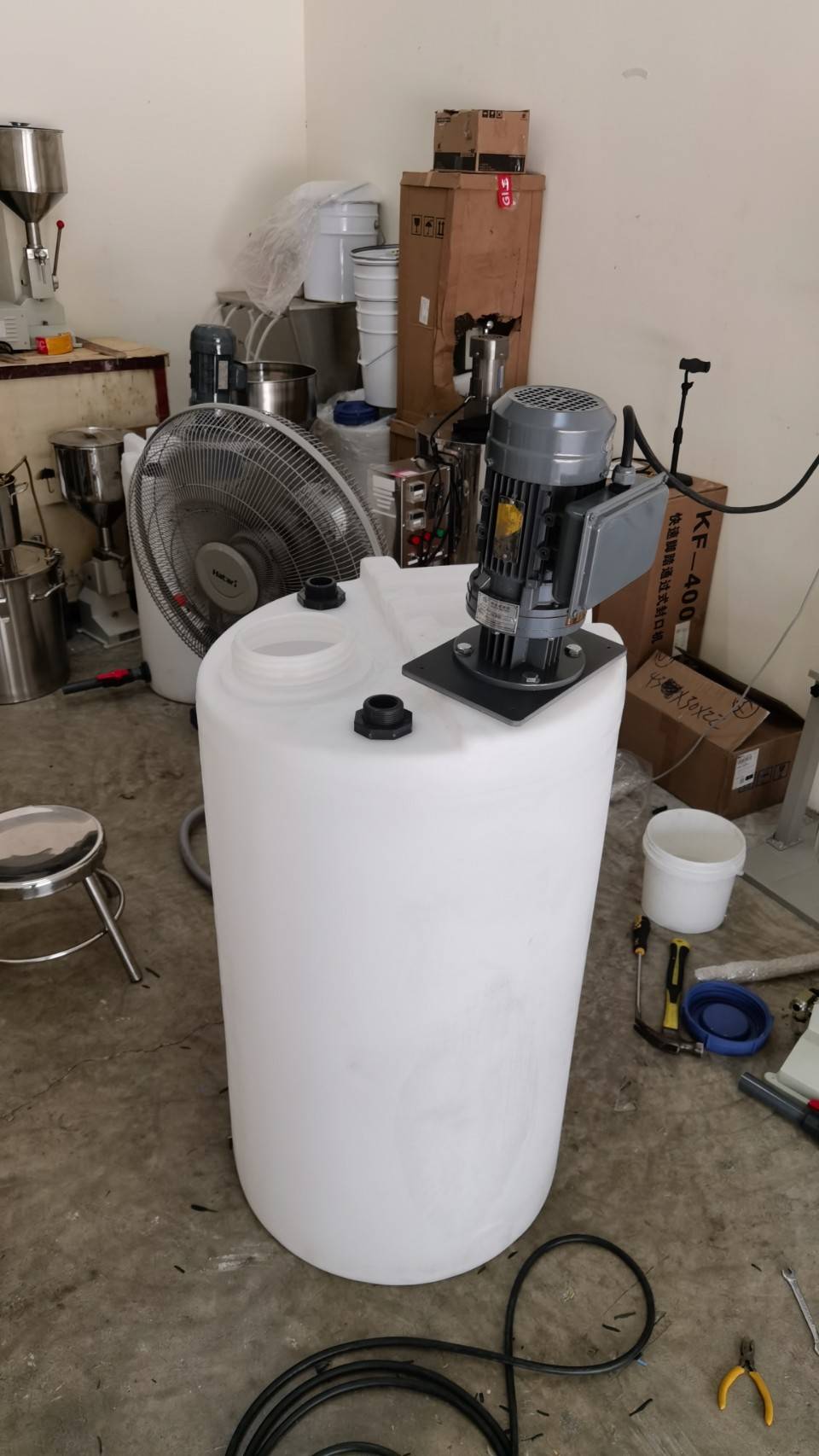 🌈 13700 NBCY-01 ถังผสมขนาด 1000 L + หัวปั่น