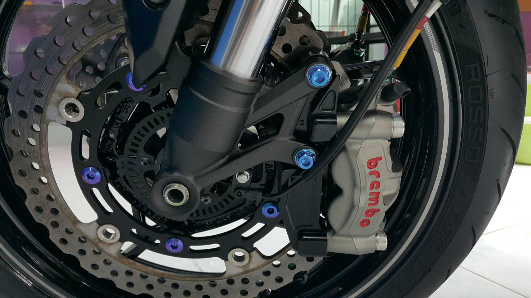 ขาจับปั๊มหน้า Z800,Z900 Brembo M4 100mm M50 แบร์น Mothracing วัสดุ AL6061 T651(65) สีดำ