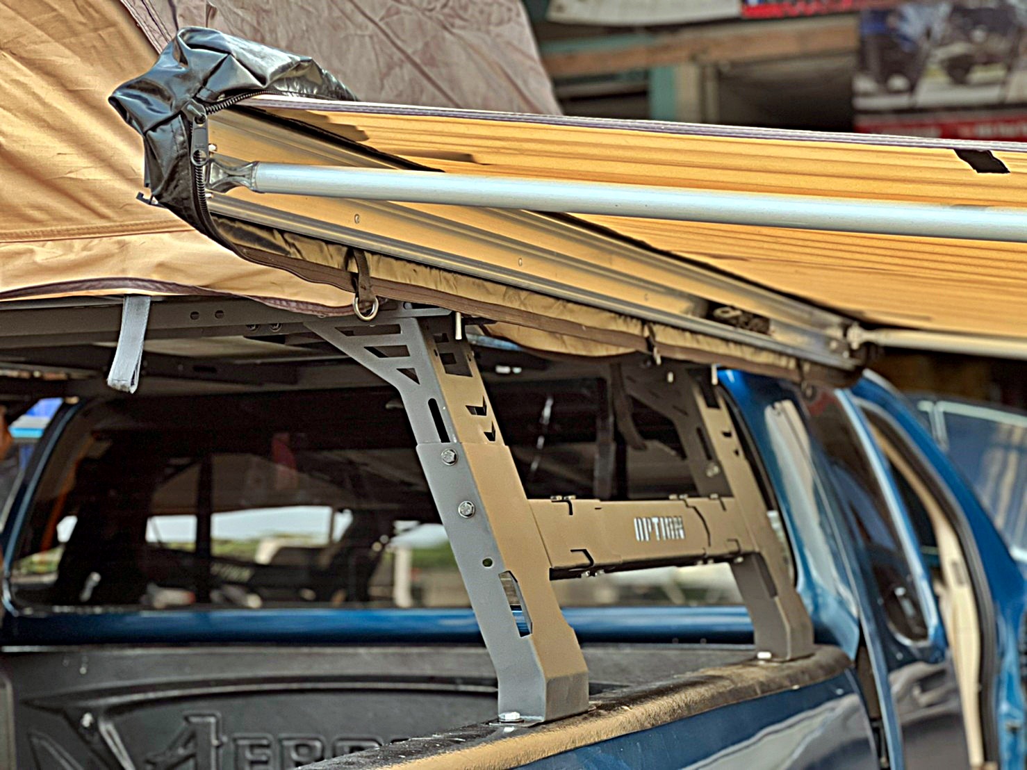 NISSAN_NAVARA_แปลงร่าง ทรงเมกา