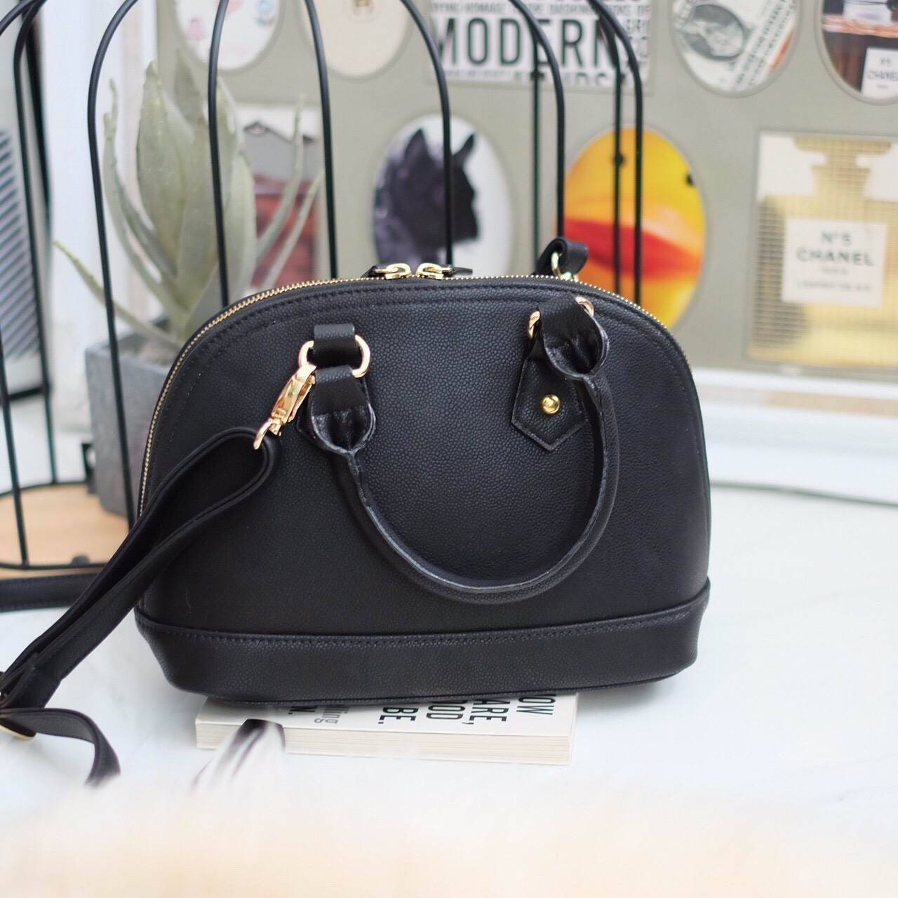 กระเป๋าคลาสสิคสุดน่ารัก