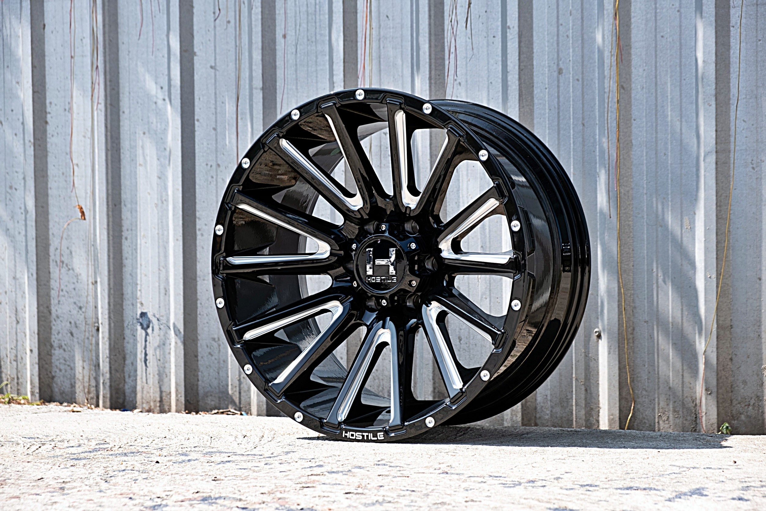 HOSTILE H123 ล้อแท้ขอบ20 นำเข้าโดย STEP9