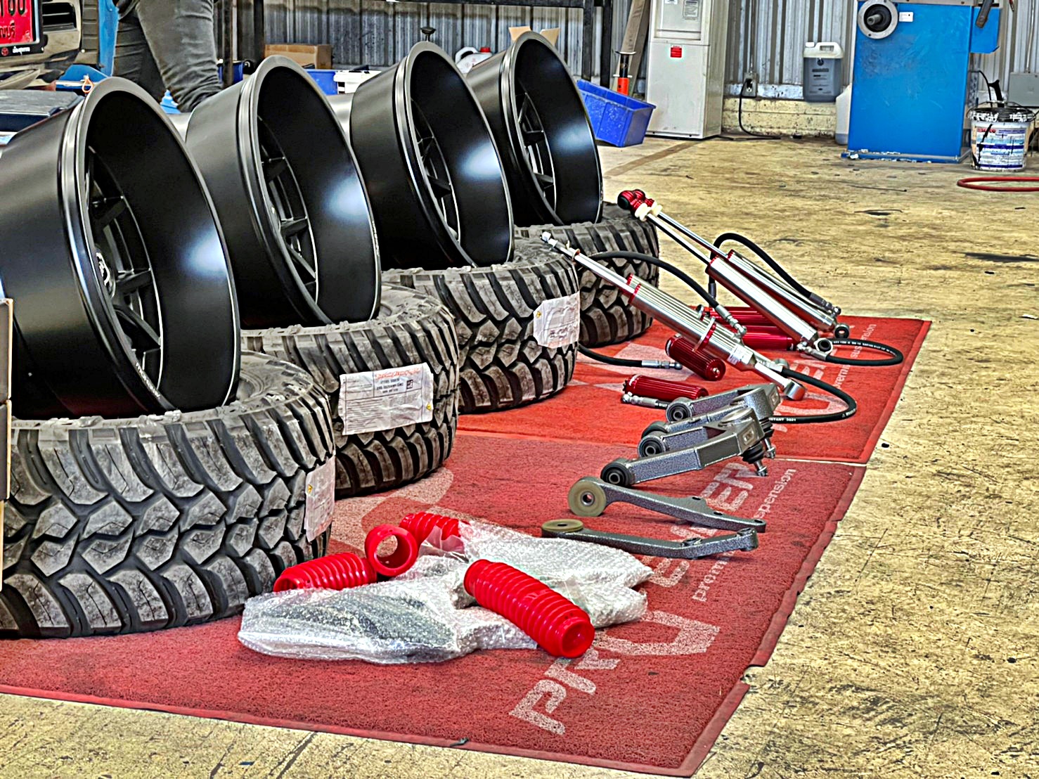 #TOYOTA_REVO_หัวเดียว จองคิวมาจากสุพรรณบุรี ทำทรงเมกาที่STEP9