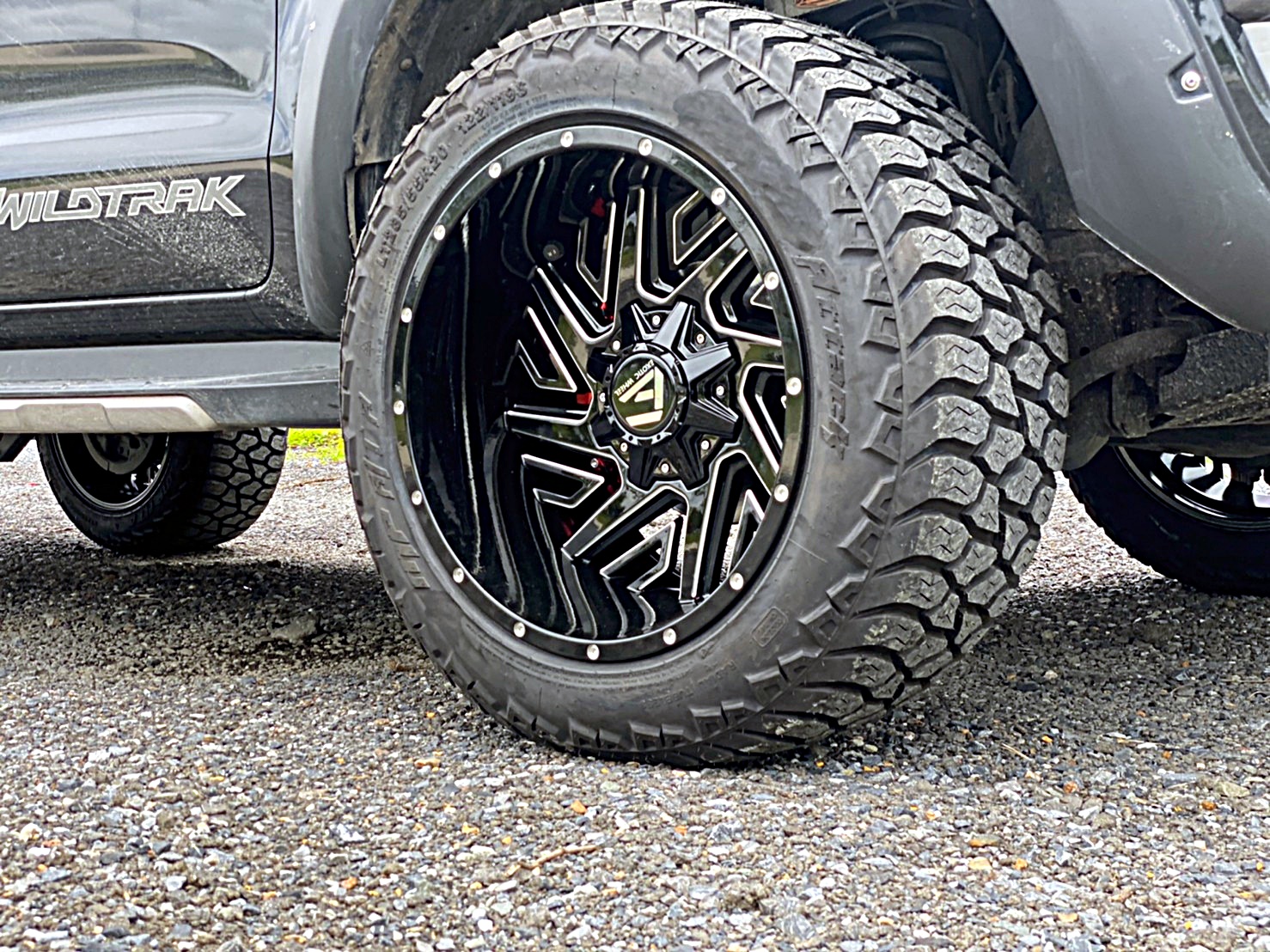 FORD WILDTRAK จัดทรงเมกาที่ STEP9