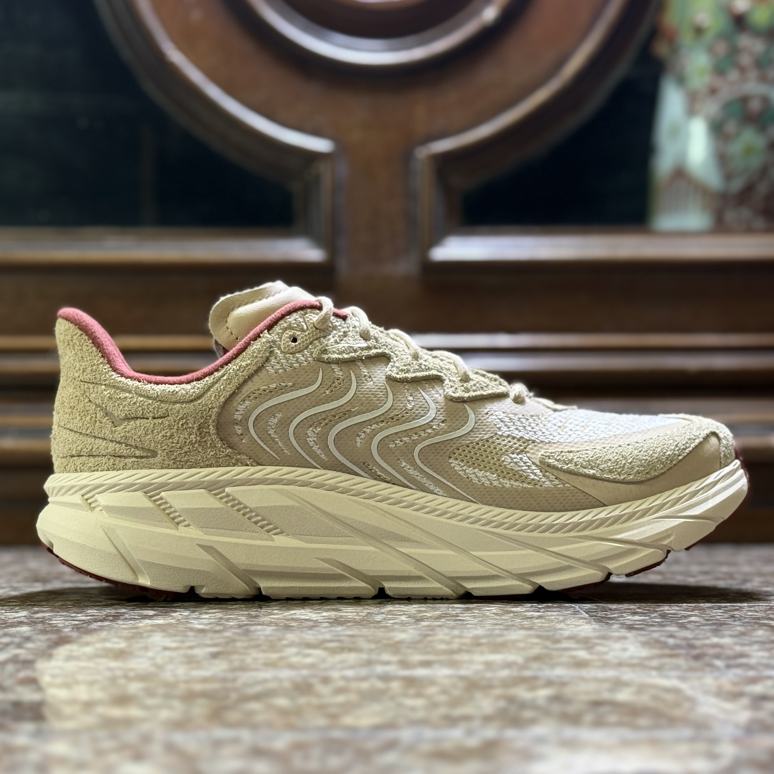 รองเท้า HOKA Clifton LS ‘EXCLUSIVE’ (M8/8.5/10US)