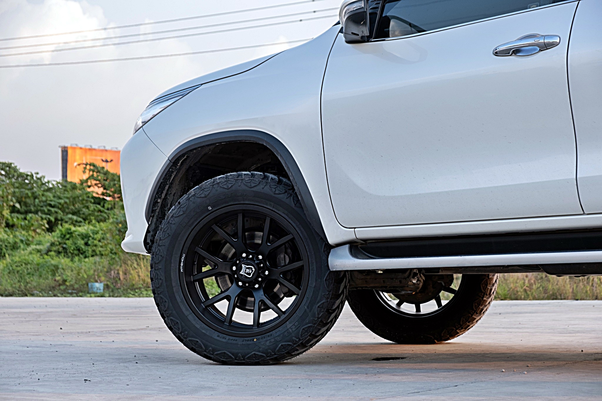 TOYOTA FORTUNER ทรงเมกาที่ STEP9