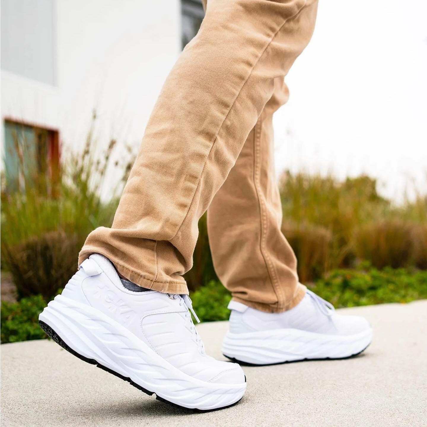 รองเท้า HOKA Bondi SR ‘TripleWhite’ (M10.5US)