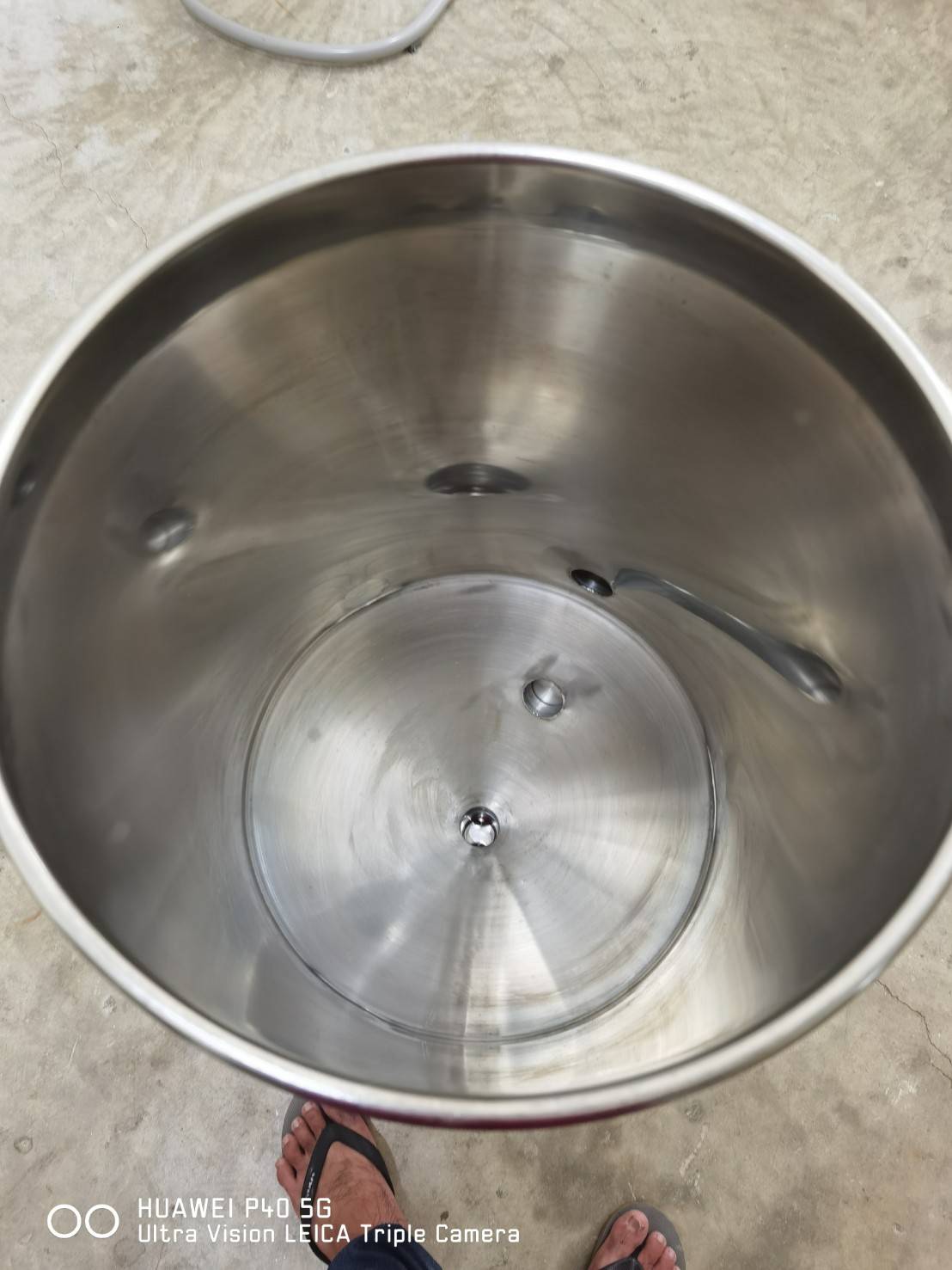 17155 yantai ถังหมักสแตนเลส304 ทรงกรวย สำหรับไวน์ เบียร์ วิสกี้ + พร้อมล้อ Fermentation Tank