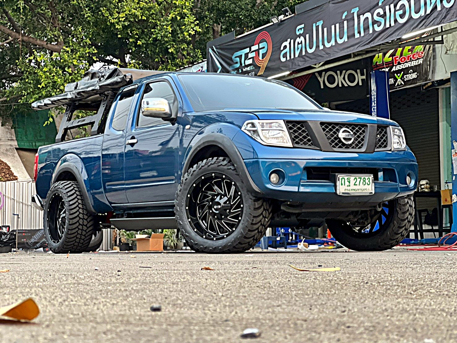 NISSAN_NAVARA_แปลงร่าง ทรงเมกา