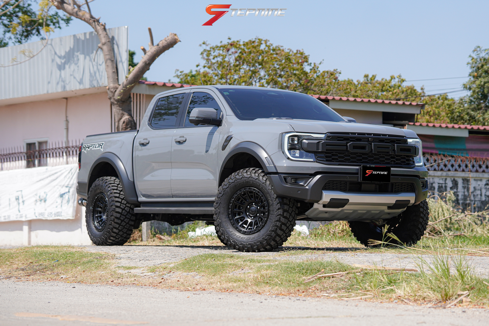 FORD RAPTOR เปลี่ยนล้อยางใหม่ แนว #BAJA #RAPTORBAJA