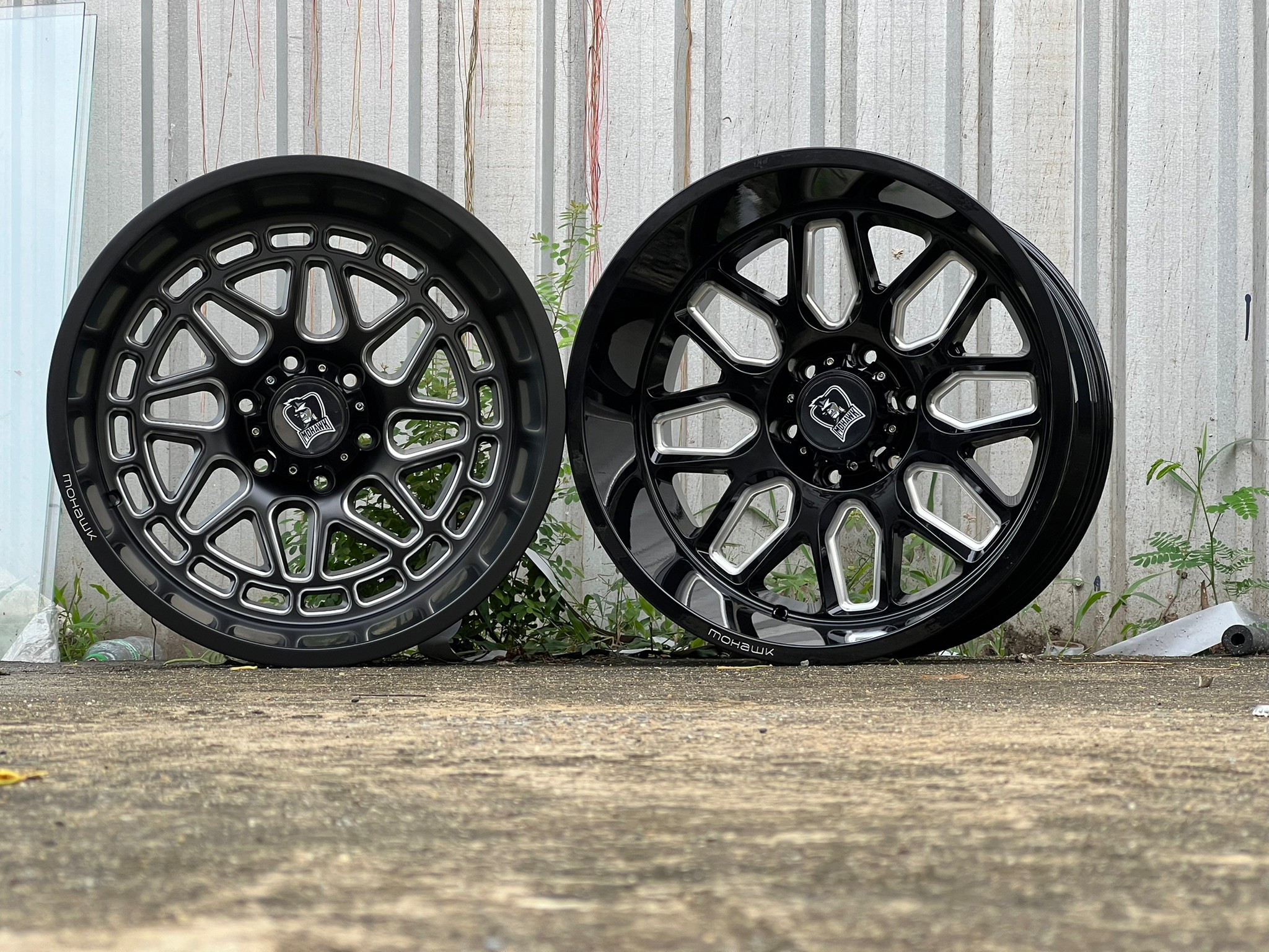 มาใหม่2ลาย แนวเมกา ขอบ20