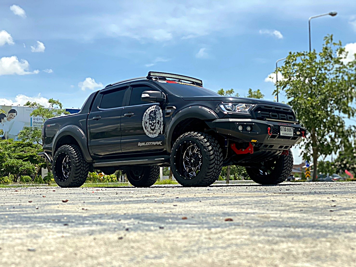 FORD WILDTRACK ทรงเมกา