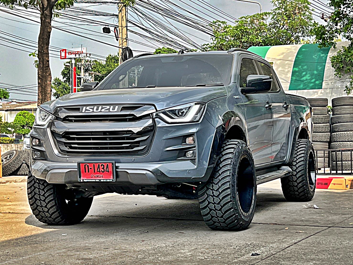 D-MAX ทรงเมกา จากอุธยา