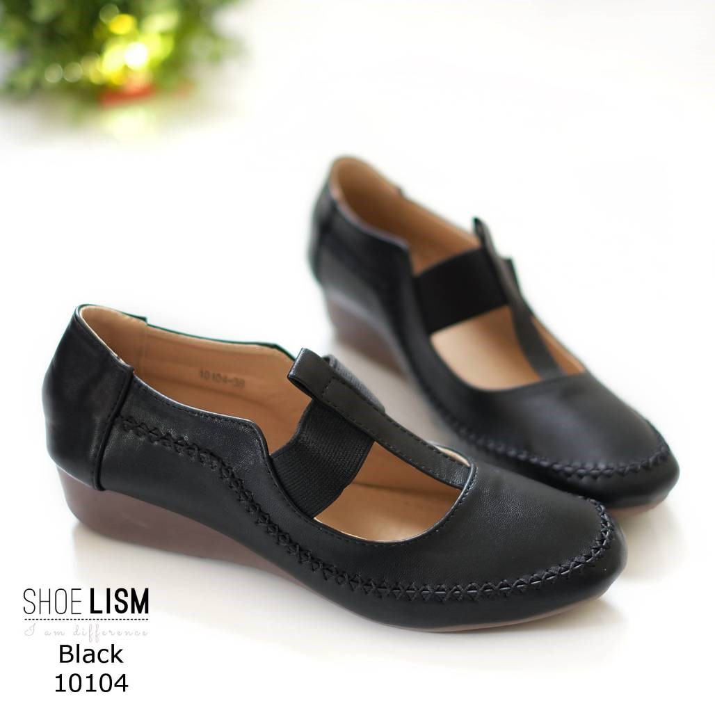รองเท้า Loafer