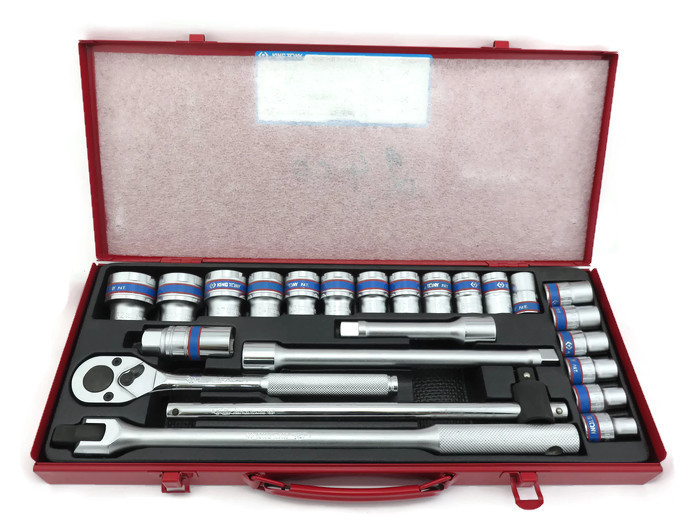 ชุดลูกบ๊อก รุ่น 4526MR ยี่ห้อ KING TONY