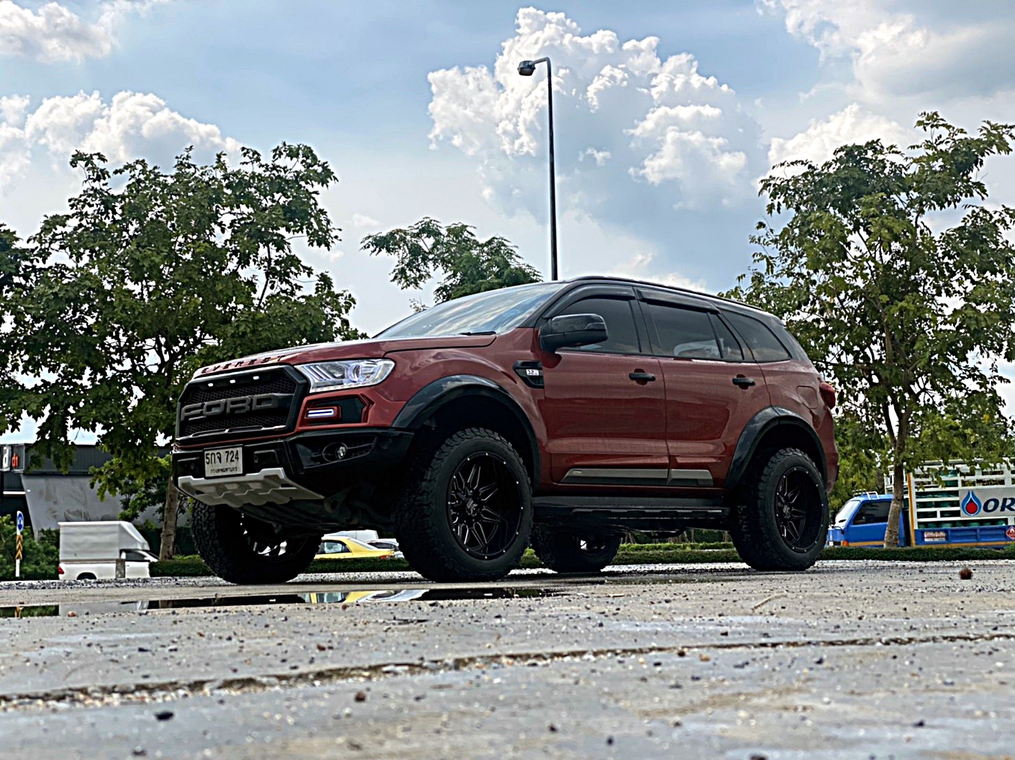 FORD EVEREST จัดทรงเมกาที่ STEP9