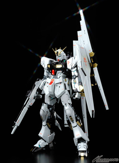 MG 1/100 RX-93 NU GUNDAM Ver.Ka TITANIUM FINISH
