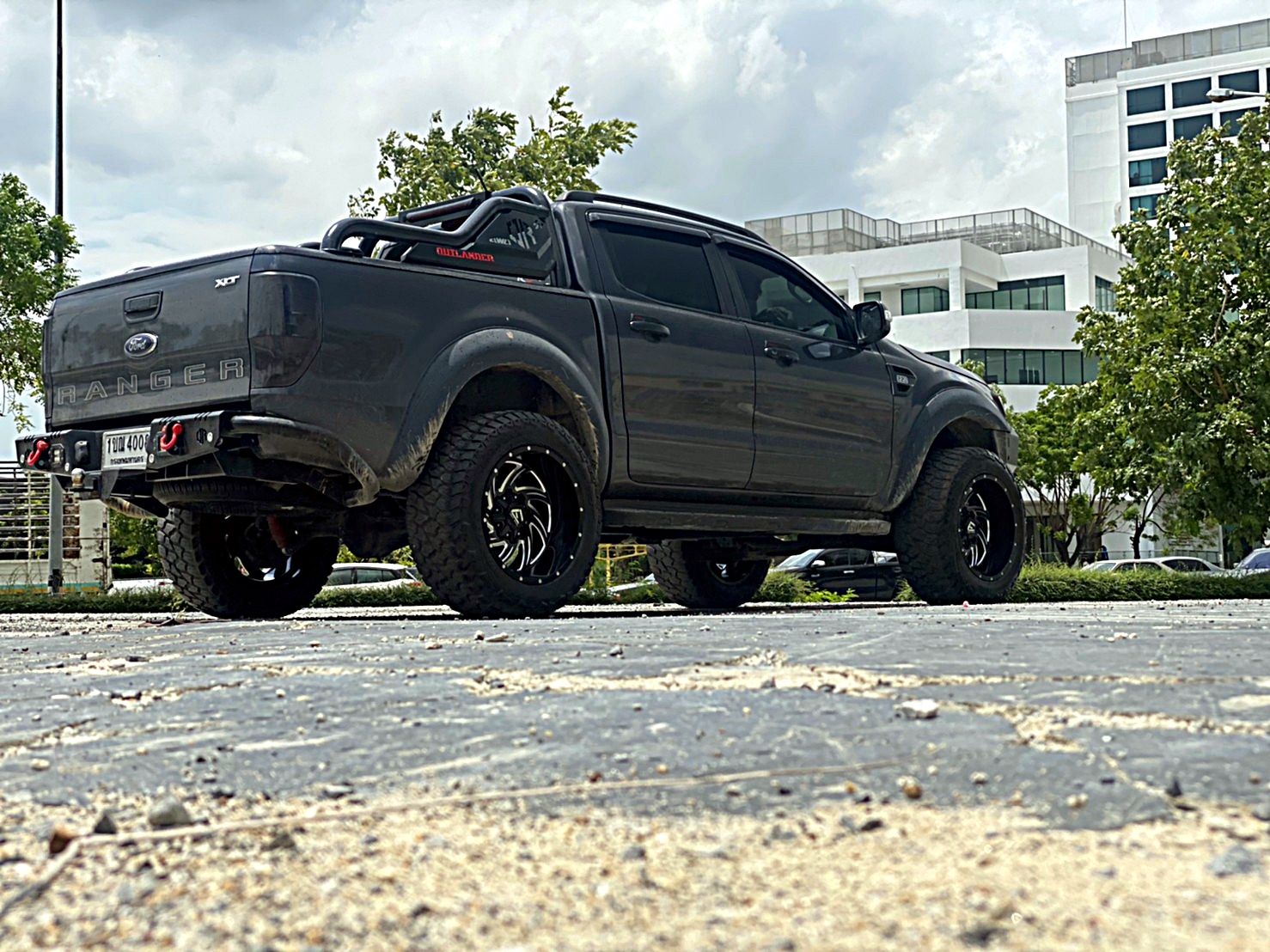 FORD จัดชุดใหม่ ทรงเมกาที่ STEP9