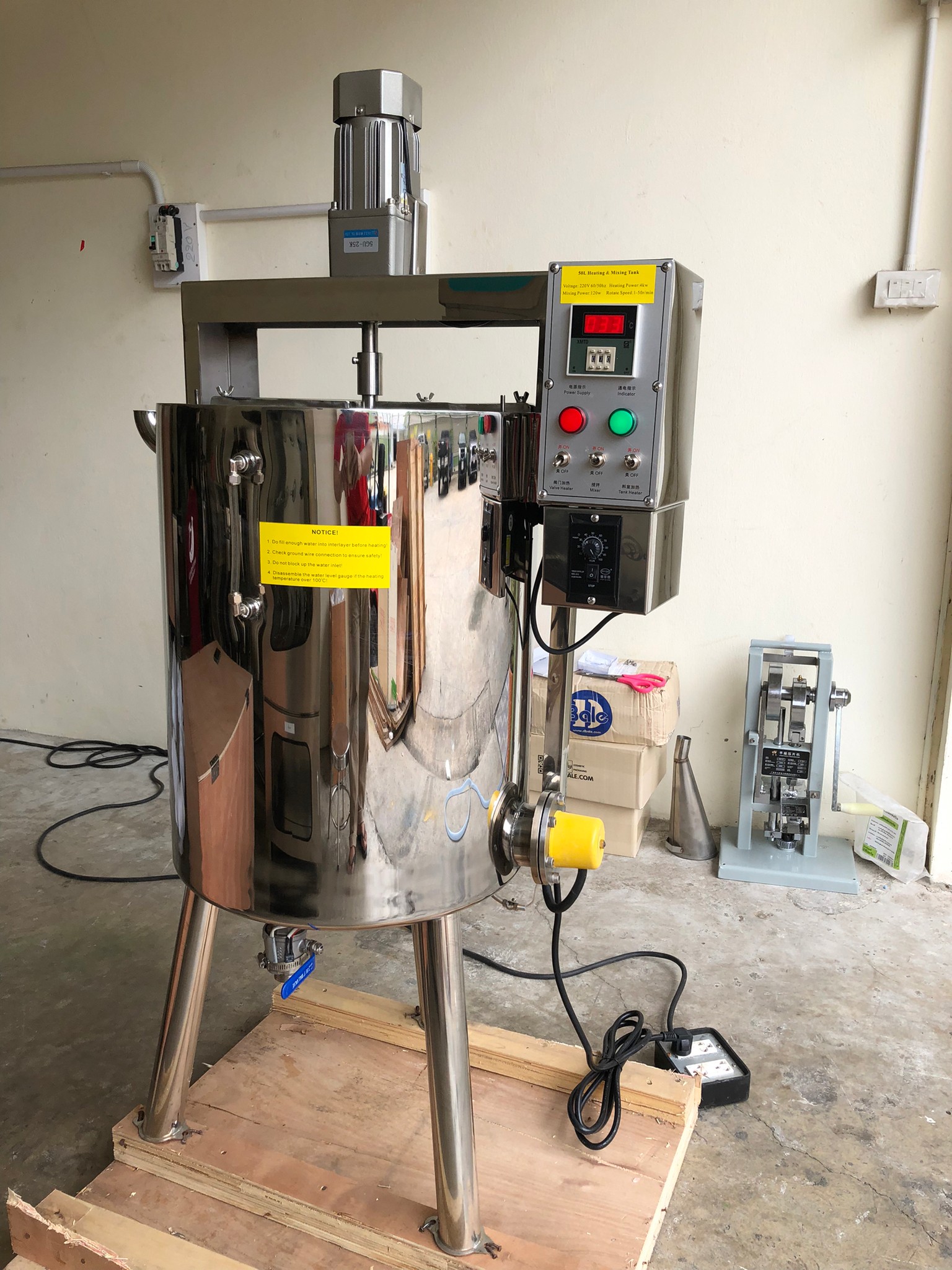 16794 หม้อต้มหม้อกวน 2ชั้น ทำความร้อนได้สูงสุด 100 องศา 50L รุ่น pro OTXY-01