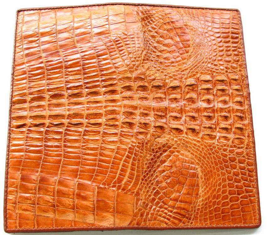 กระเป๋าสตางค์หนังจระเข้แท้ 2พับยาว ส่วนหาง สีน้ำตาลแทน