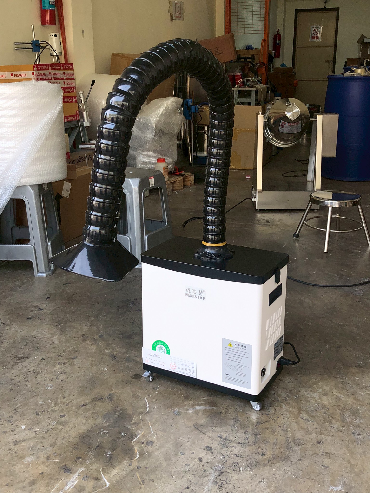 ✨ เครื่องดูดควันและกรองกลิ่นสำหรับงานอุตสาหกรรม