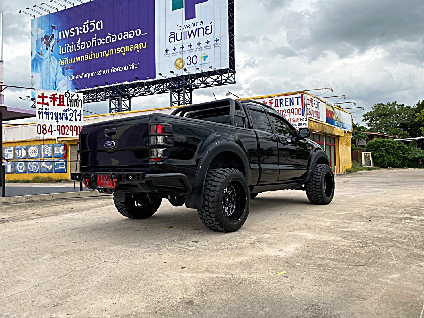 FORD ทรงเมกา ล้อเทพลึกสุดตาราง