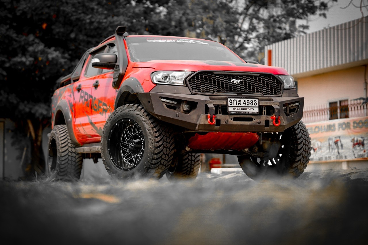 FORD RANGER แต่งทรงเมกาที่ STEP9
