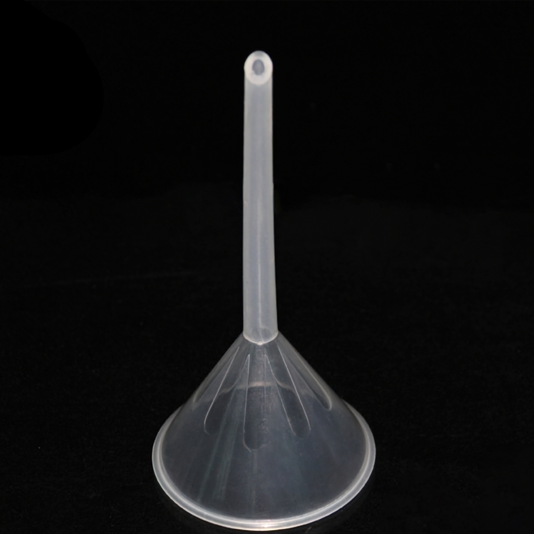 กรวยพลาสติก plastic funnel