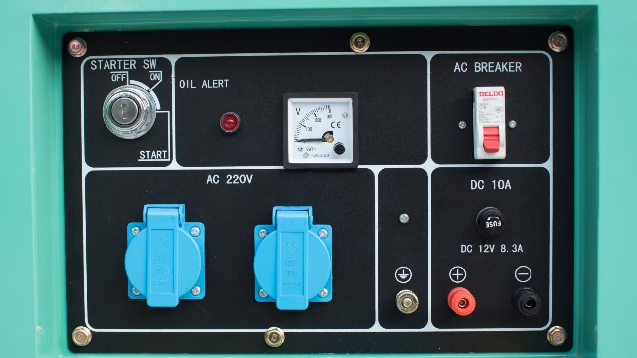 หอคอยไฟเคลื่อนที่ MIKAWA FL5-400D