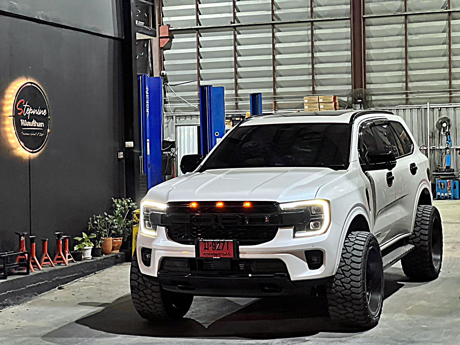 FORD EVEREST NEXTGEN ล้อแท้ HOSTILE H120 ขอบ22 ที่ STEP9