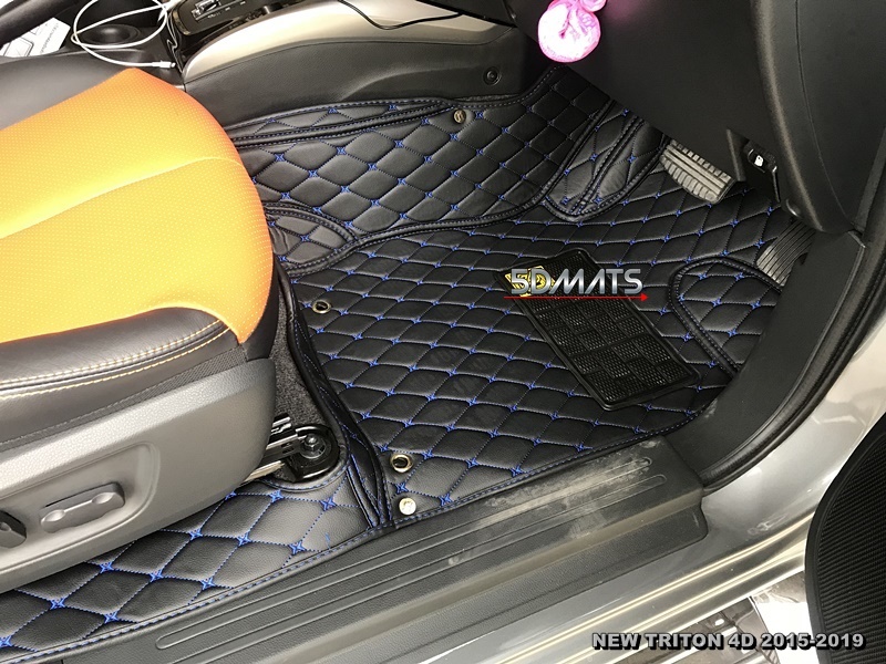 พรมปูพื้นรถยนต์ 6D หนาพิเศษ NEW TRITON 4D 2015-2019 หนังสีดำด้ายน้ำเงิน 3ชิ้น เต็มคัน
