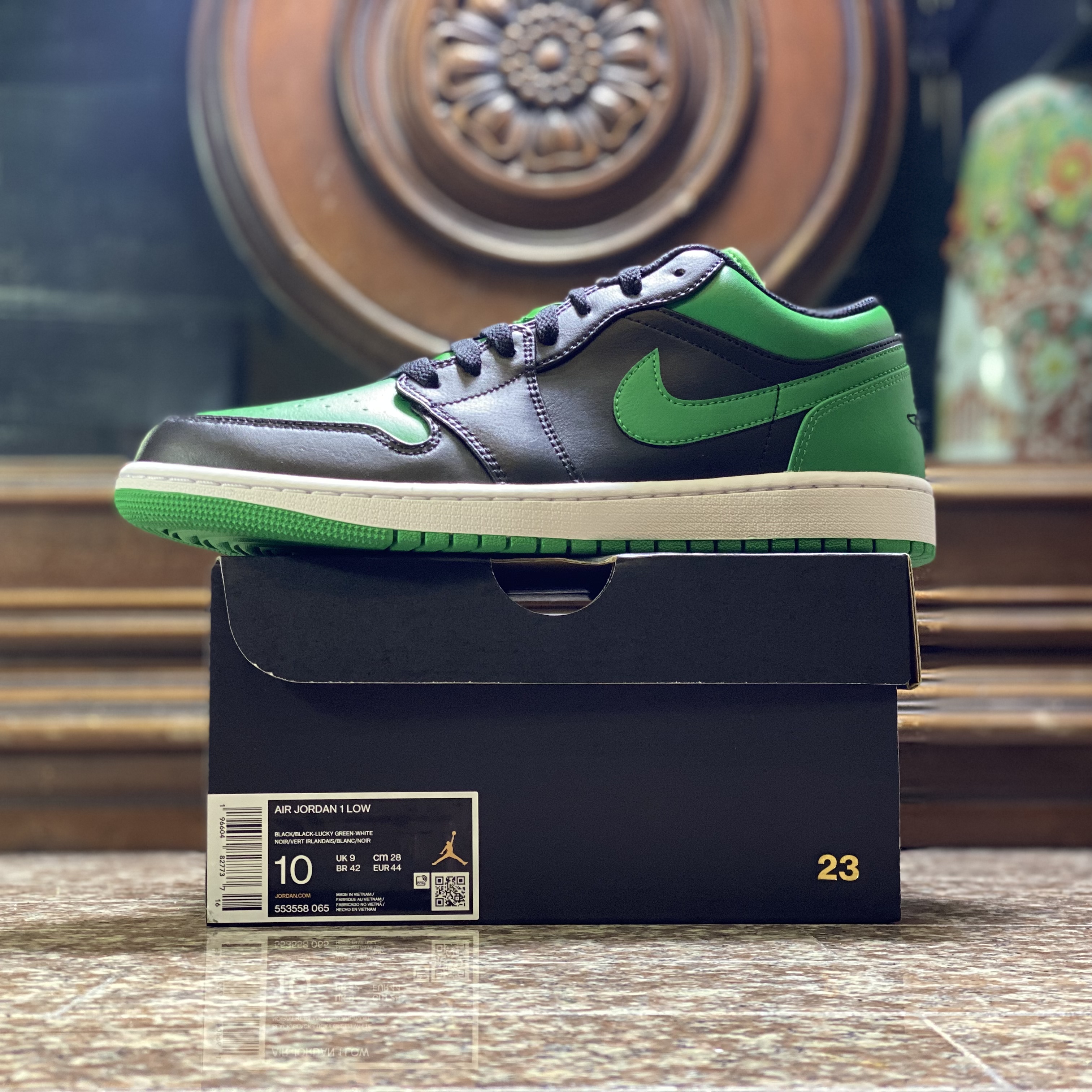 รองเท้า Nike Air Jordan 1 Low ‘Lucky Green’ (M10US)